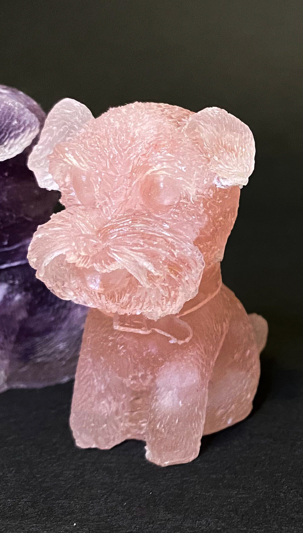 Perros en Resina y Piedras Naturales