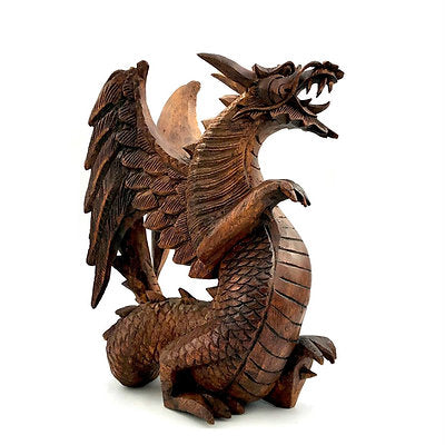 Dragón de madera